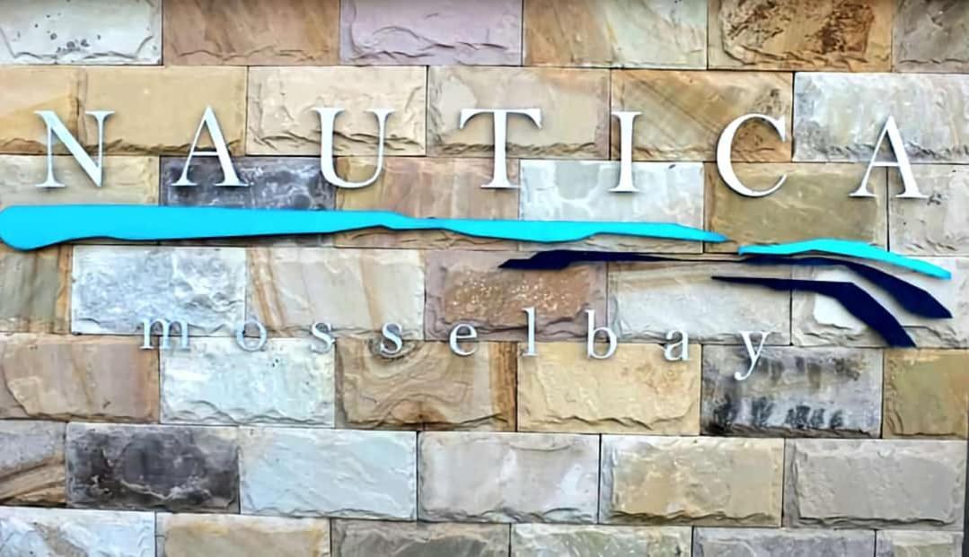 Nautica 106 At The Bay Mossel Bay Exterior foto